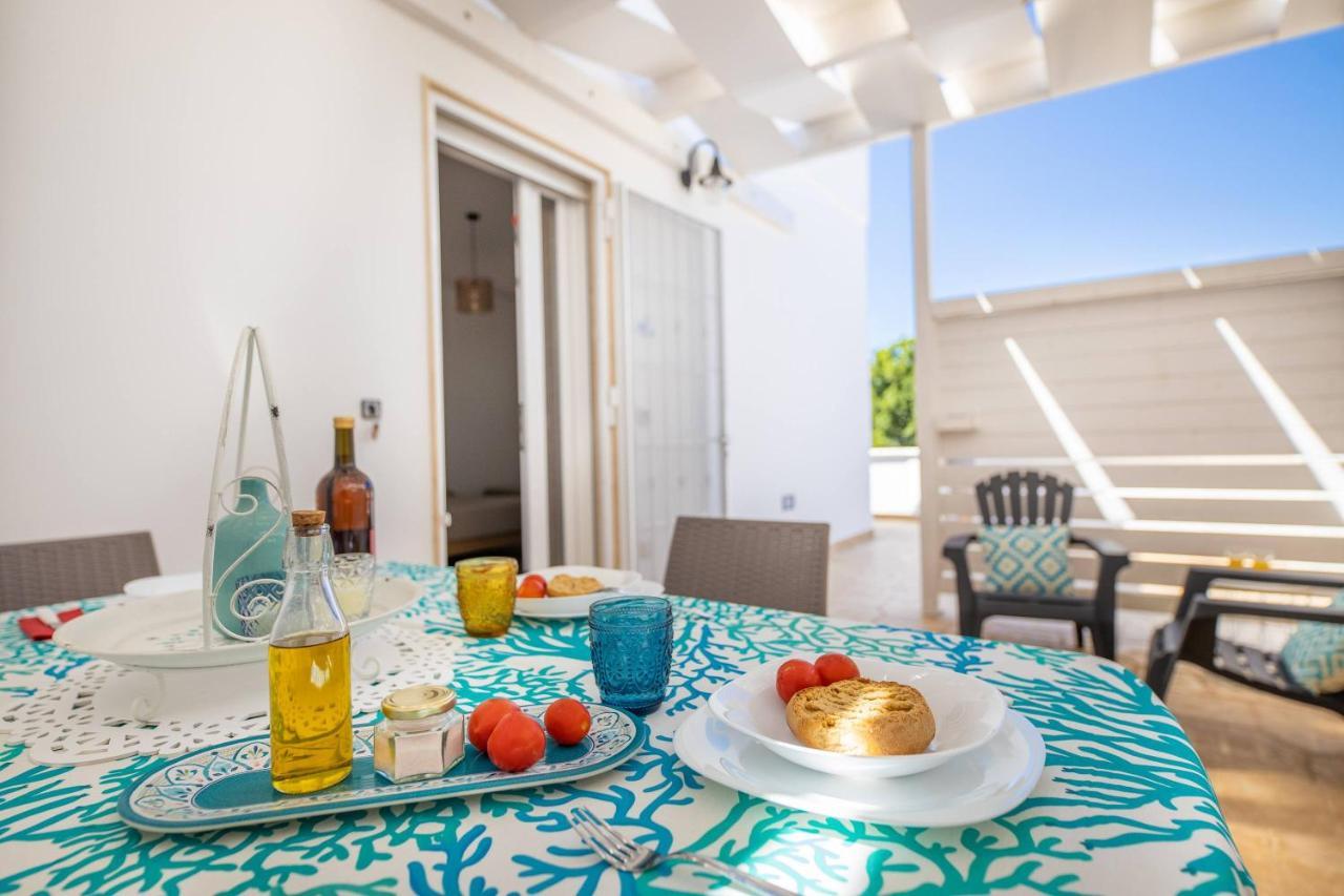 Oro Blu Hotel Torre Suda Kültér fotó