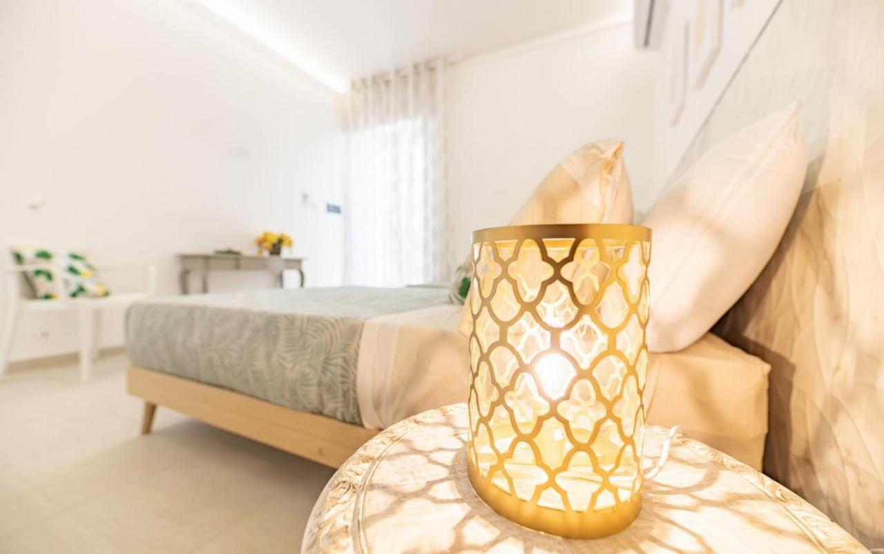 Oro Blu Hotel Torre Suda Kültér fotó
